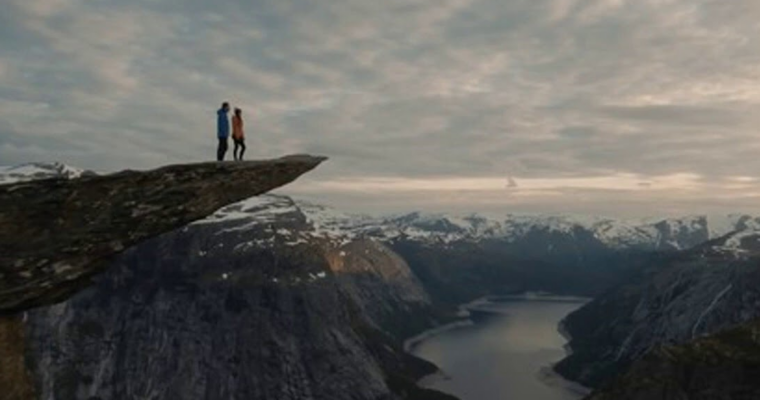 Cinematic Color Grading – Making Your Videos Come Alive