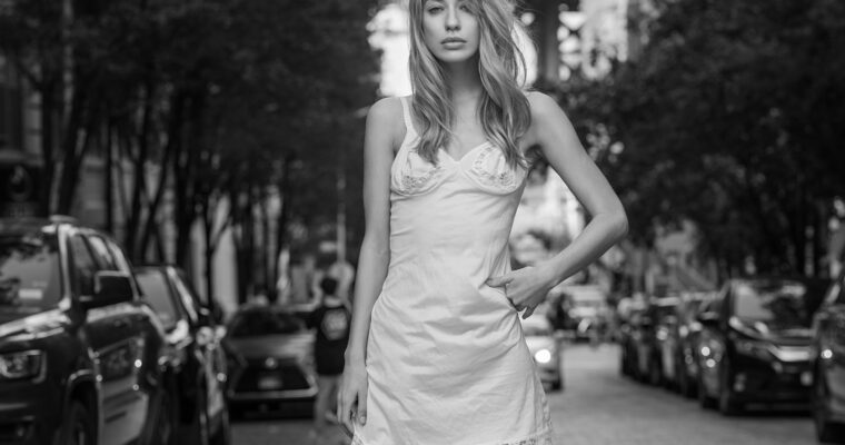 RaRa Natural Light In The Studio (Finding The Light) by Peter Coulson