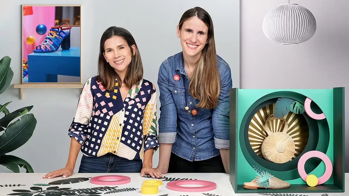Introduction to Visual Merchandising (Spanish) by Kiosco Creativo